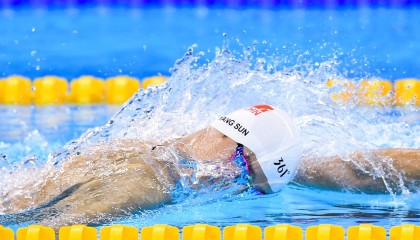 ky体育官网-全国青少年游泳马拉松，水中青春自由奔跑，2021年全国游泳马拉松冠军赛